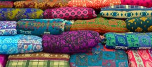 fabric-1437586_1280-1-300×133